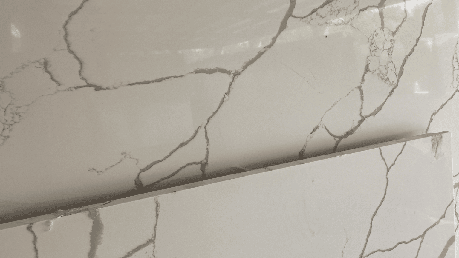 Remnant Countertops Explained [& 7 Places To Find Them]