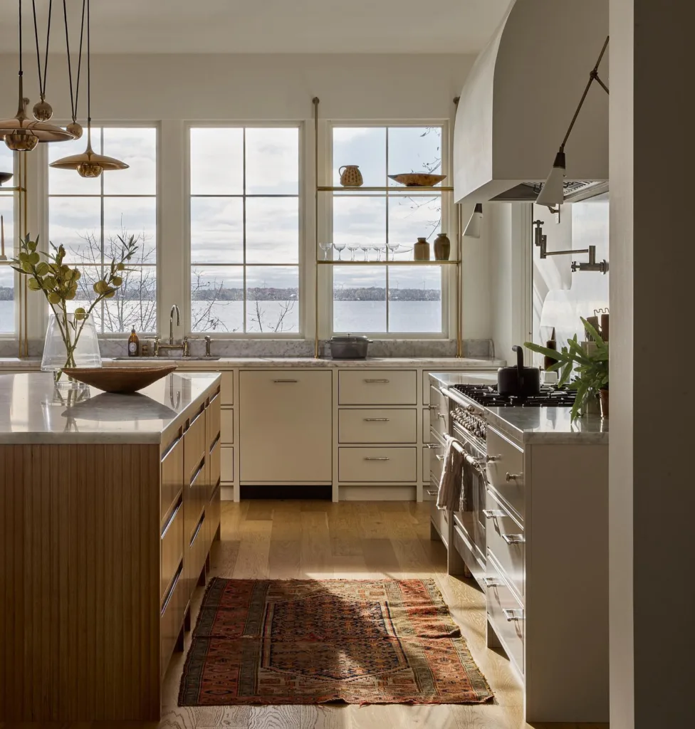 White cabinets mixed with oak