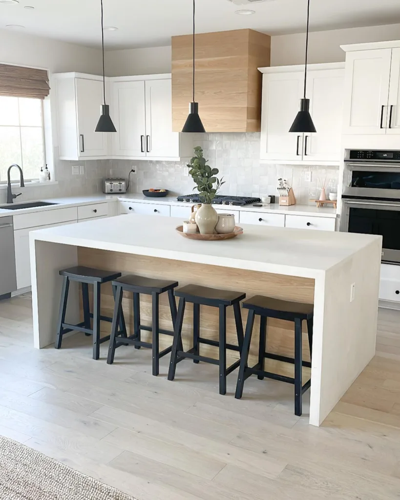 White island with oak accents