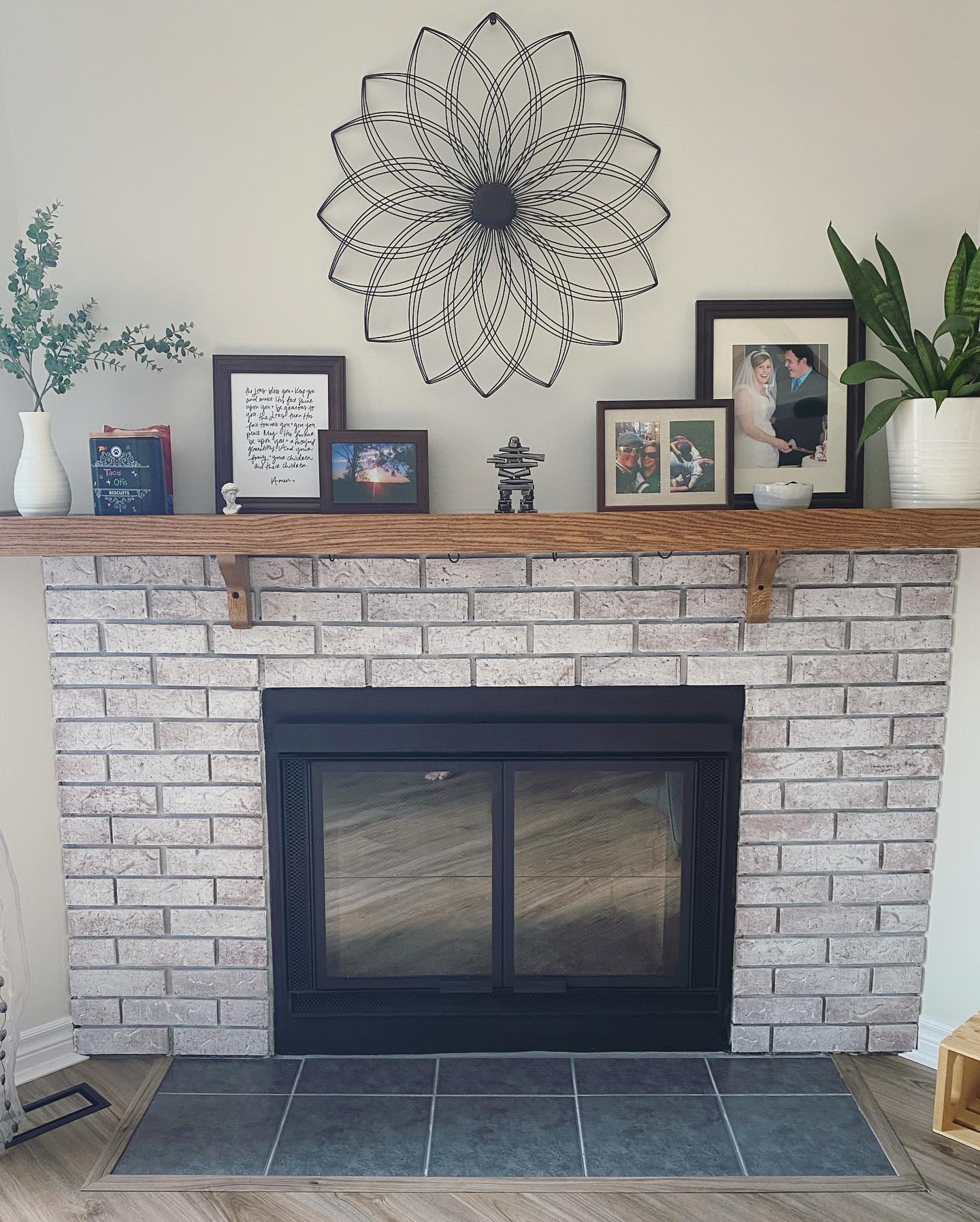 16 Rustic Whitewash Brick Fireplace Ideas For Your Home