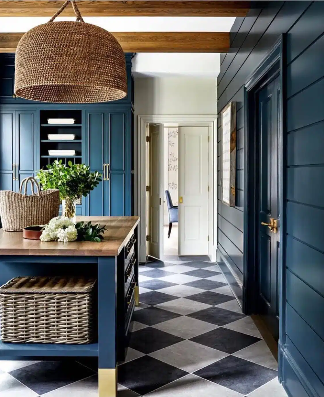 Navy Blue Kitchen Cabinets