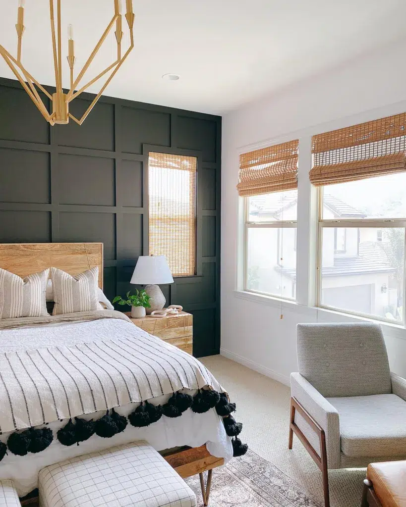 34 Black Accent Wall Ideas For Stunning Contrast 7 Black Board And Batten Behind A Wood Headboard With Light-Colored Carpet