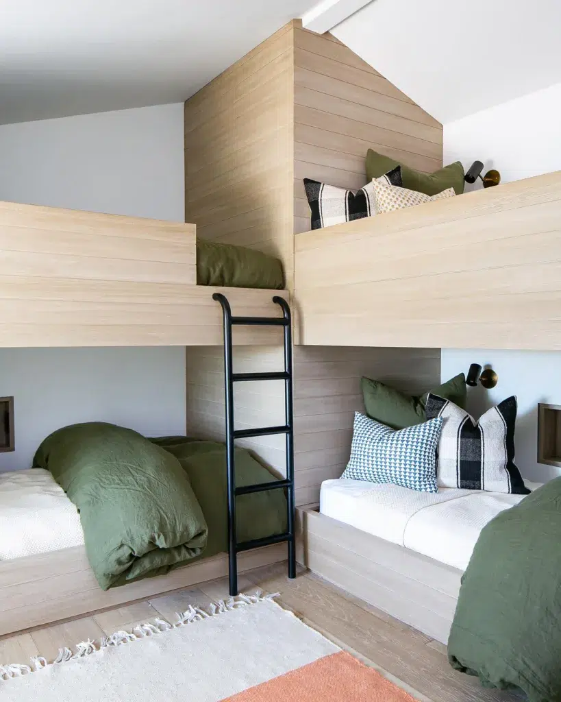 Modern Light Wood Built-In Bunk Beds With 4 Beds And Green Accents