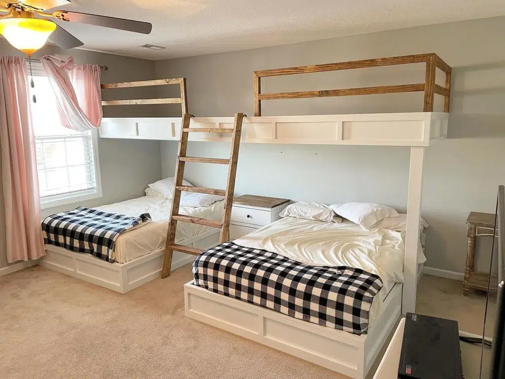 33 Built-In Bunk Beds To Upgrade Your Guest Rooms 26 Bunk Room With Loft Area And Buffalo Plaid Sheets