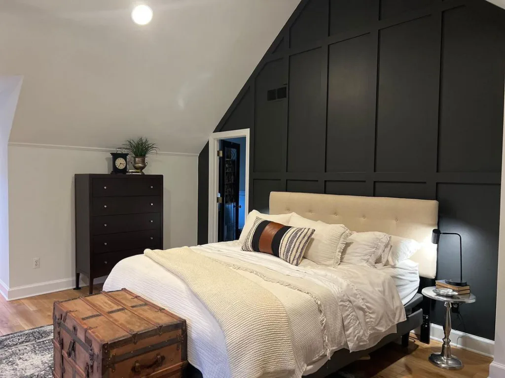 34 Black Accent Wall Ideas For Stunning Contrast 8 Sloped Ceiling Bedroom With A Black Accent Wall Behind The Headboard