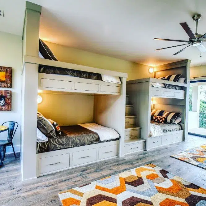 33 Built-In Bunk Beds To Upgrade Your Guest Rooms 29 Green And Grey Bunk Beds With Steps Between The Two Sides