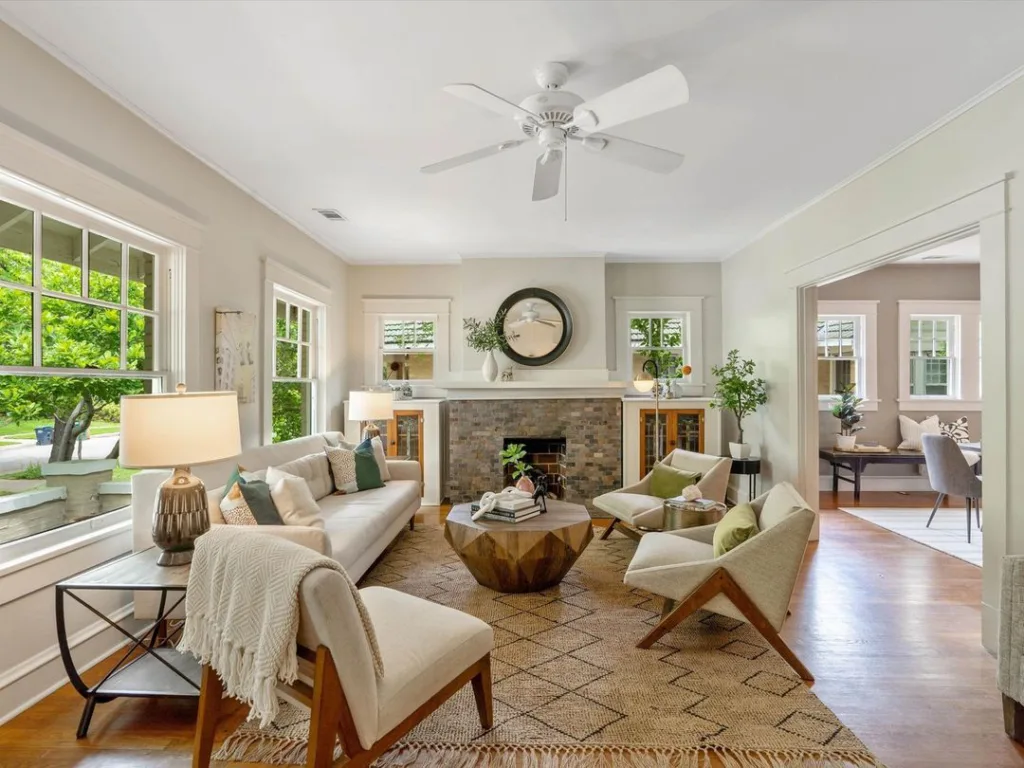 31 Coastal Beach-Themed Living Room Ideas 5 Beige Sofas And Accent Chairs In A Small Living Room