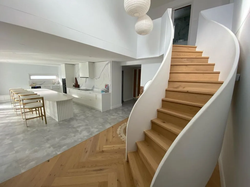 24 Curved Staircases For Design And Decor Inspiration 12 Curved Stairs With Neutral Color Planks And White Solid Railings